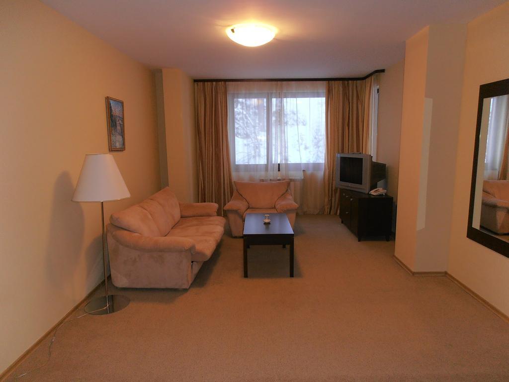 Royal House Apartments Tmf Παμπόροβο Εξωτερικό φωτογραφία
