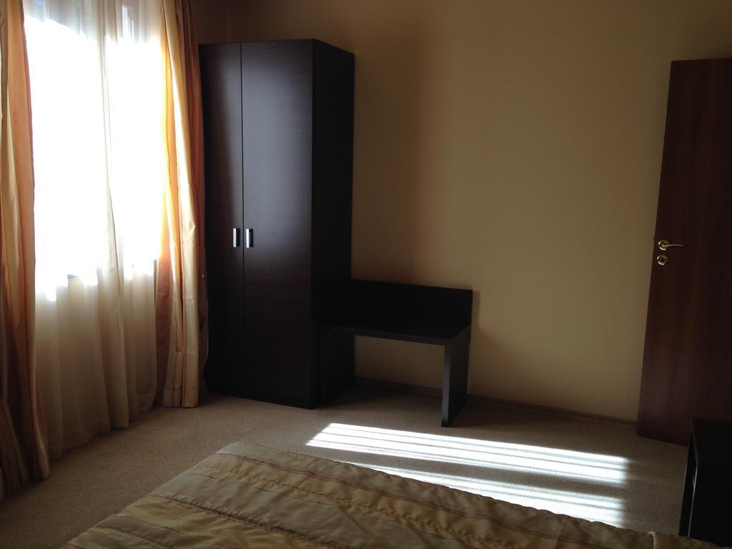 Royal House Apartments Tmf Παμπόροβο Εξωτερικό φωτογραφία