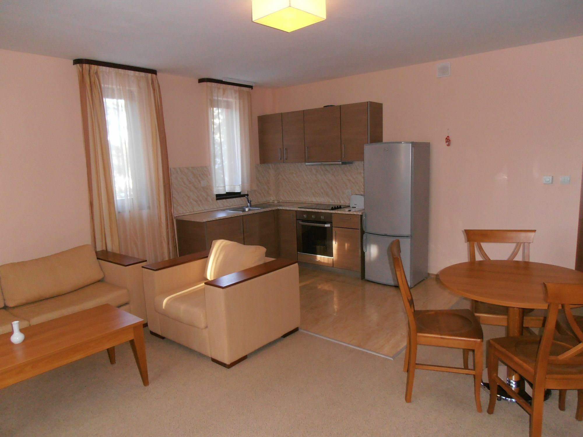 Royal House Apartments Tmf Παμπόροβο Εξωτερικό φωτογραφία