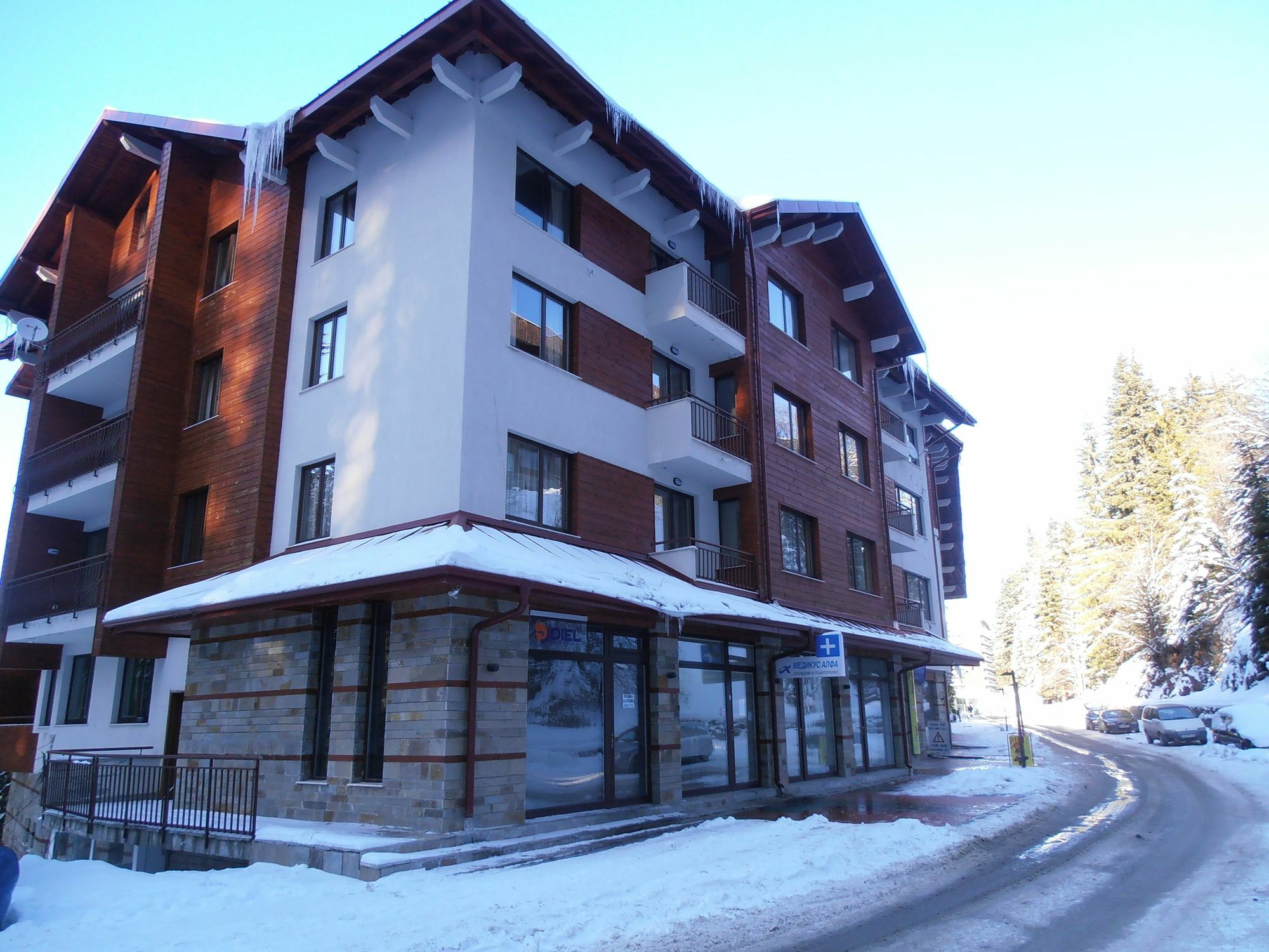 Royal House Apartments Tmf Παμπόροβο Εξωτερικό φωτογραφία